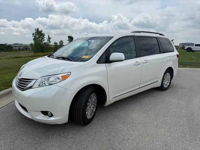 2016 Toyota Sienna