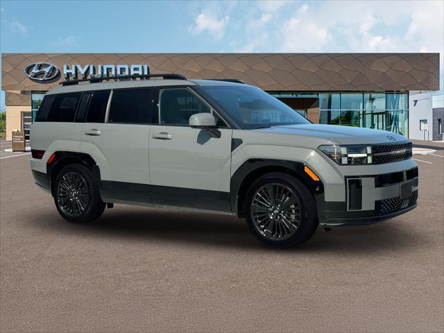 Photo of 2025 Gray Hyundai SANTA FE HEV