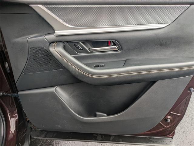 Photo of 2024 Artisan Red Metallic Mazda CX-90 PHEV