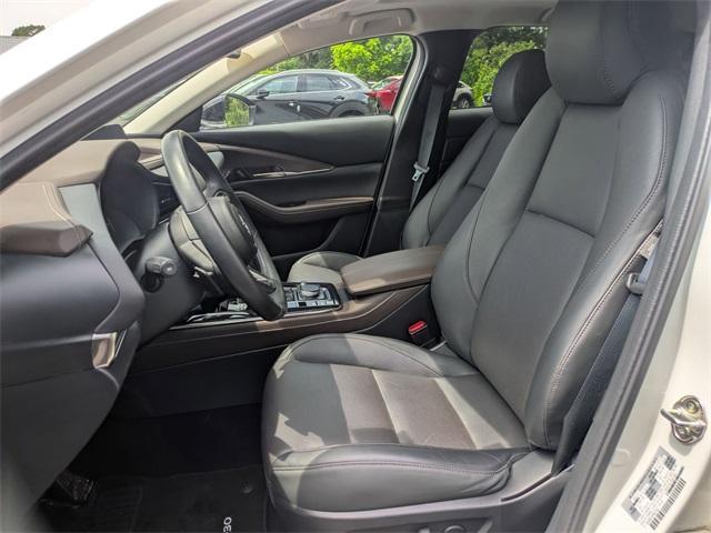 Photo of 2023 Snowflake White Pearl Mazda CX-30
