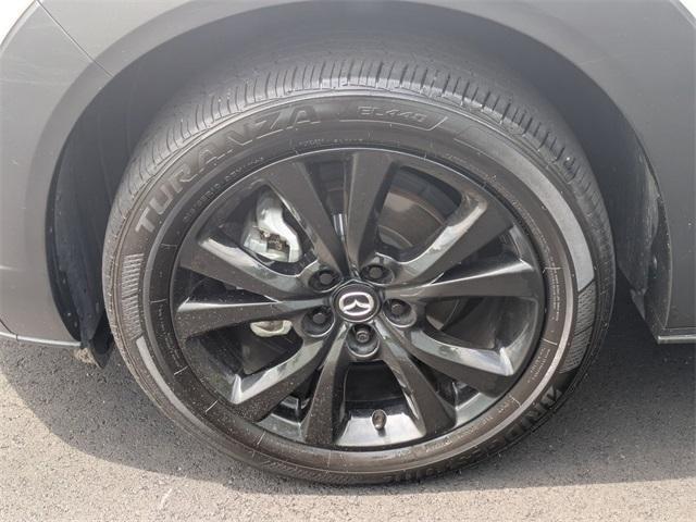 Photo of 2023 Snowflake White Pearl Mazda CX-30