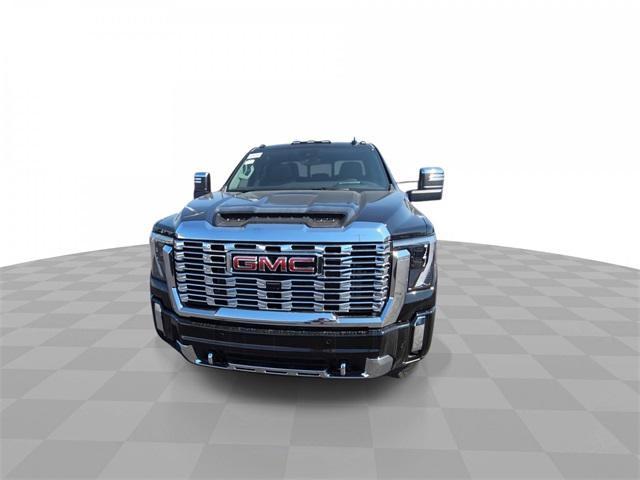 Photo of 2025 Onyx Black GMC Sierra 3500