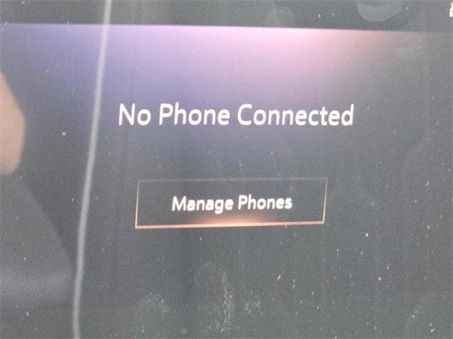 Photo of 2024 White Frost Tricoat Buick Encore GX