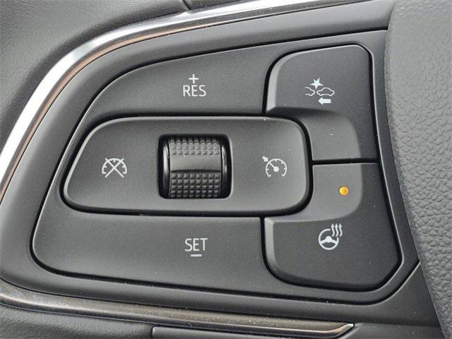 Photo of 2024 White Frost Tricoat Buick Encore GX