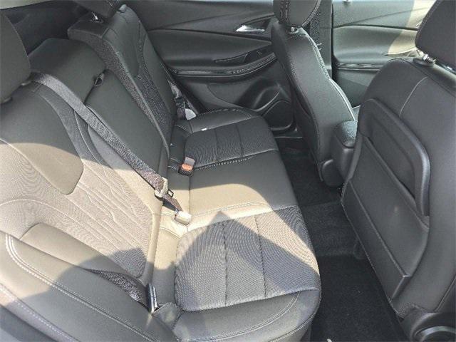 Photo of 2024 White Frost Tricoat Buick Encore GX