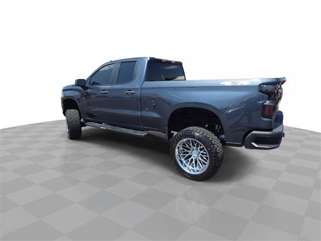 Photo of 2022 Northsky Blue Metallic Chevrolet Silverado 1500