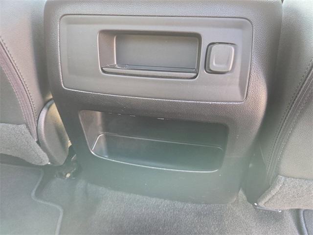 Photo of 2018 Black Chevrolet Silverado 1500