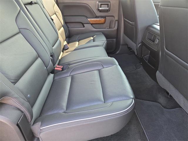 Photo of 2018 Black Chevrolet Silverado 1500