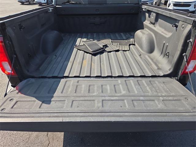 Photo of 2018 Black Chevrolet Silverado 1500