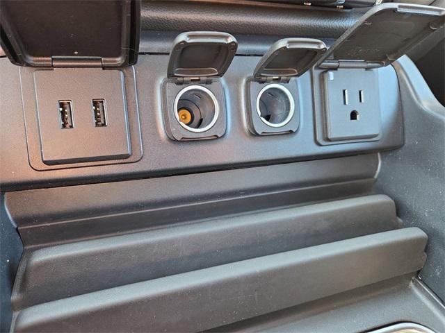 Photo of 2018 Black Chevrolet Silverado 1500
