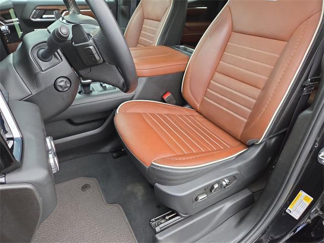 Photo of 2023 Onyx Black GMC Sierra 1500