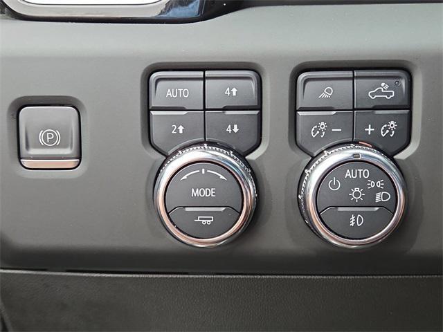 Photo of 2023 Onyx Black GMC Sierra 1500