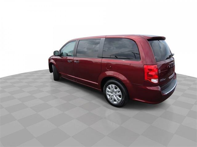 Photo of 2019 Octane Red Pearlcoat Dodge Grand Caravan