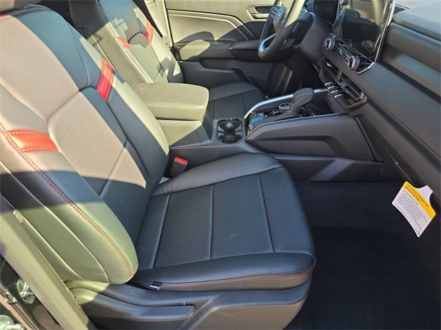 Photo of 2025 Black Chevrolet Colorado