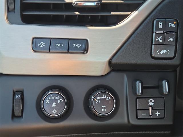 Photo of 2018 Onyx Black GMC Yukon