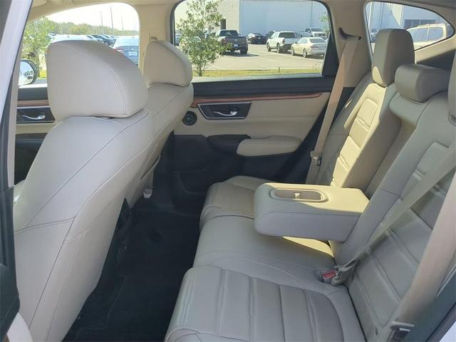 Photo of 2020 Platinum White Honda CR-V