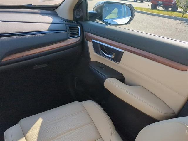 Photo of 2020 Platinum White Honda CR-V