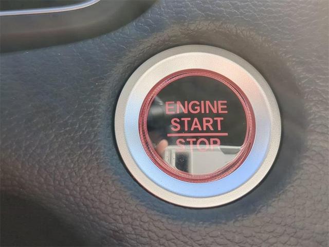 Photo of 2020 Platinum White Honda CR-V