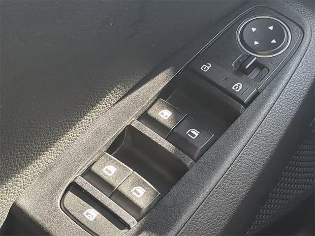 Photo of 2022 Gravity Gray Kia Seltos