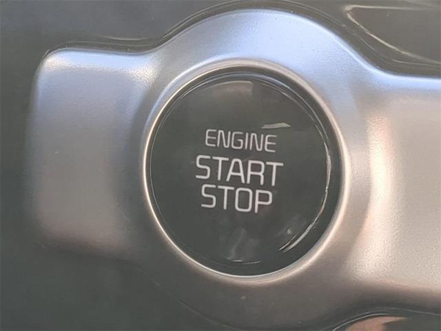 Photo of 2022 Gravity Gray Kia Seltos