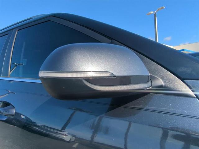 Photo of 2022 Gravity Gray Kia Seltos