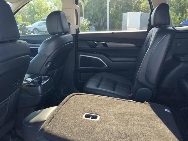 Photo of 2021 Dark Moss Kia Telluride