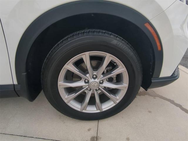 Photo of 2023 Platinum White Honda CR-V
