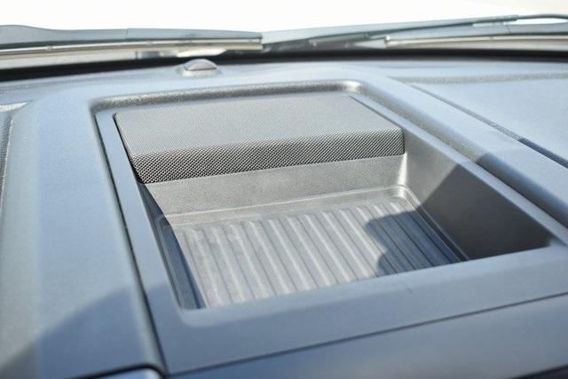 Photo of 2020 Oxford White Ford F-150