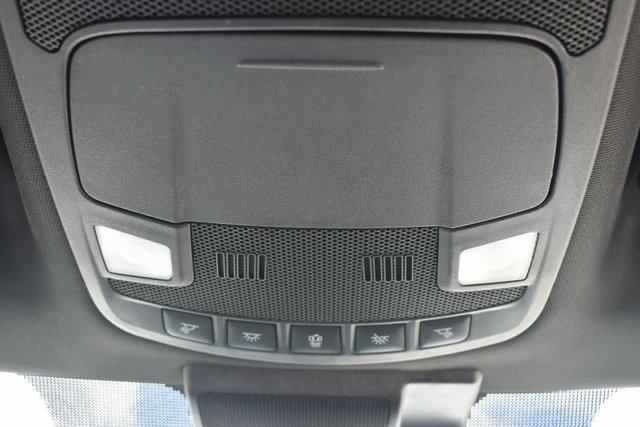 Photo of 2020 Oxford White Ford F-150