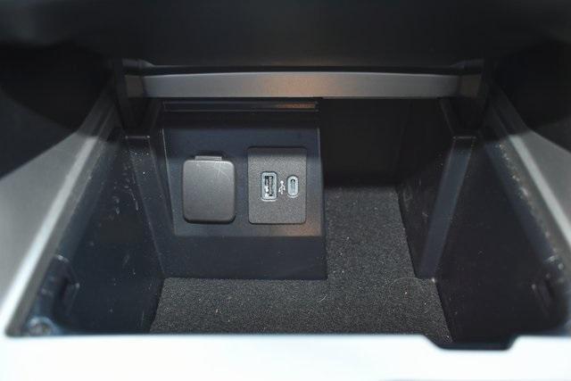 Photo of 2023 Carbonized Gray Metallic Ford Explorer