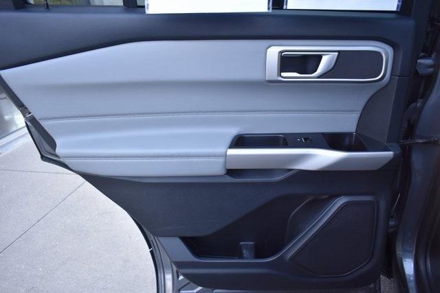 Photo of 2023 Carbonized Gray Metallic Ford Explorer
