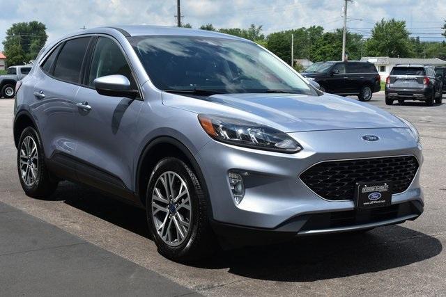Photo of 2022 Ice Blue Ford Escape