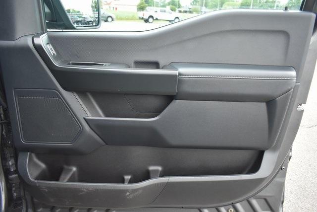 Photo of 2024 Carbonized Gray Metallic Ford F-150