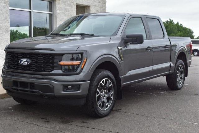 Photo of 2024 Carbonized Gray Metallic Ford F-150