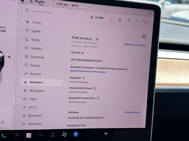 Photo of 2023 Gray Tesla Model Y