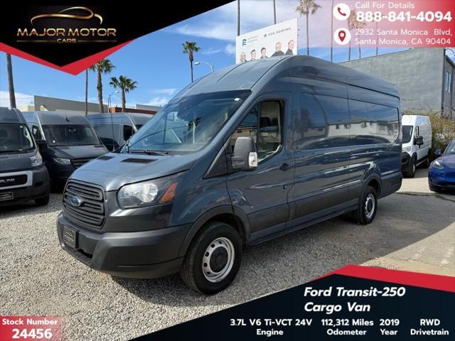 2019 Ford Transit-250