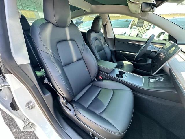 Photo of 2023 Pearl White Multi-Coat Tesla Model 3