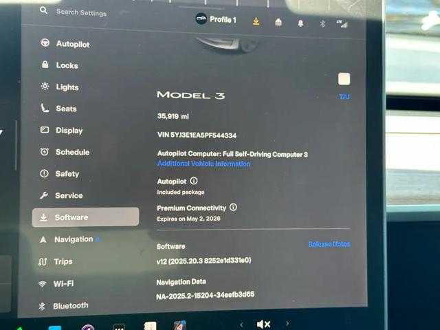 Photo of 2023 Pearl White Multi-Coat Tesla Model 3