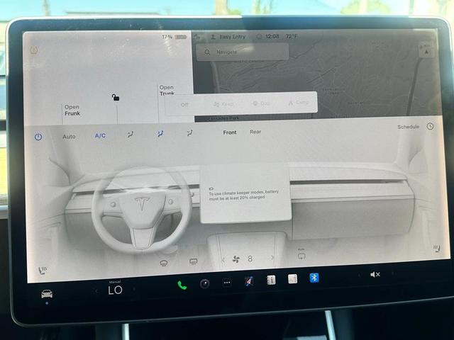 Photo of 2020 White Tesla Model Y
