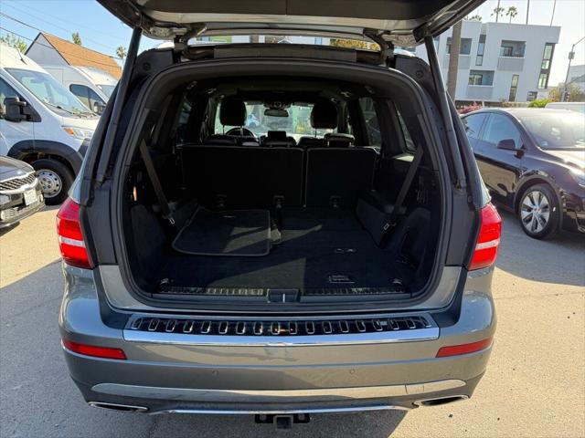 Photo of 2018 Selenite Grey Metallic Mercedes-Benz GLS 450