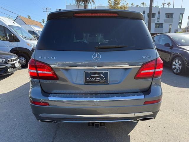 Photo of 2018 Selenite Grey Metallic Mercedes-Benz GLS 450