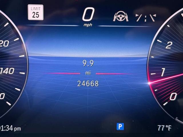 Photo of 2021 designo Diamond White Mercedes-Benz S-Class