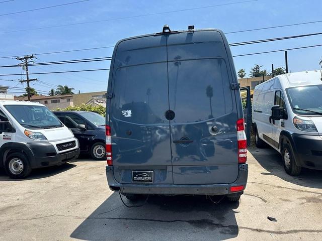 Photo of 2018 Blue Mercedes-Benz Sprinter 2500