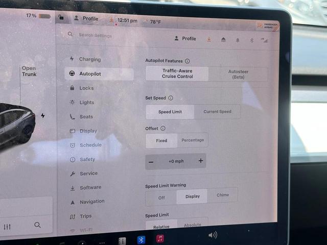Photo of 2021 Gray Tesla Model 3