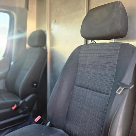 Photo of 2018 Arctic White Mercedes-Benz Sprinter 2500