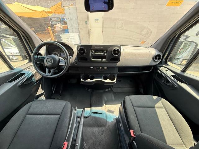 Photo of 2019 Gray Mercedes-Benz Sprinter 2500