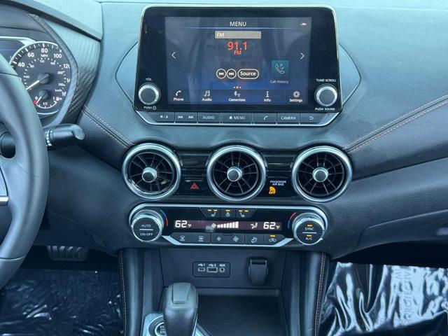 Photo of 2021 Aspen White Nissan Sentra