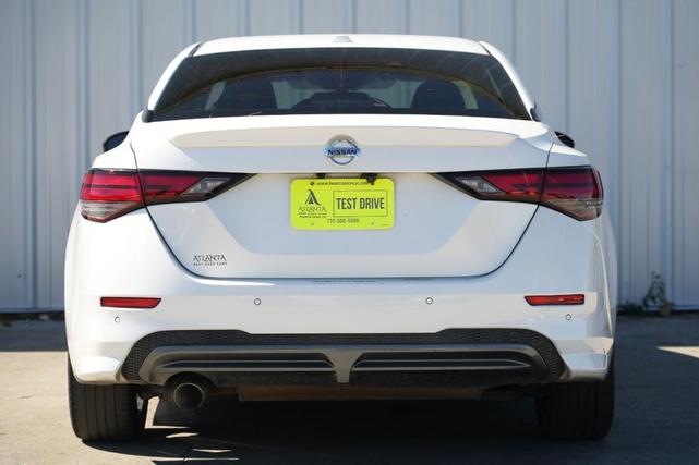 Photo of 2021 Aspen White Nissan Sentra