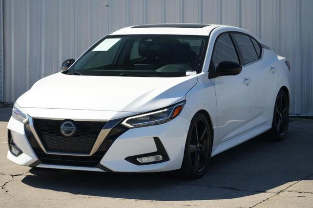 Photo of 2021 Aspen White Nissan Sentra