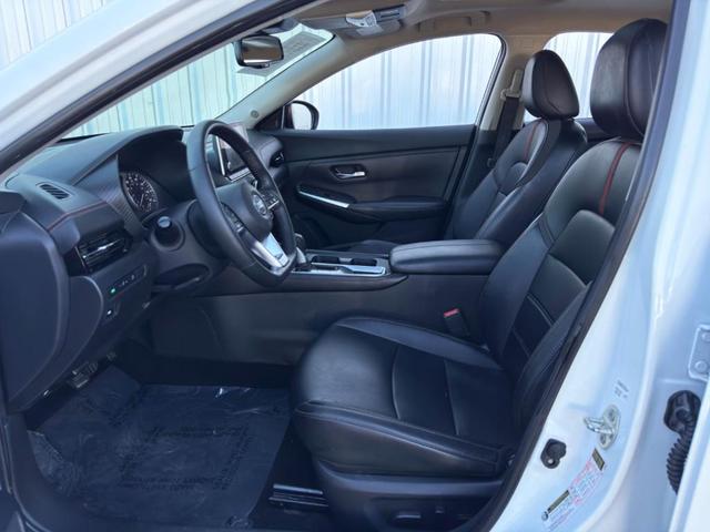 Photo of 2021 Aspen White Nissan Sentra